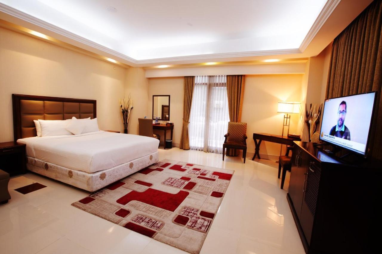 The Royal Paradise Dhaka Luaran gambar