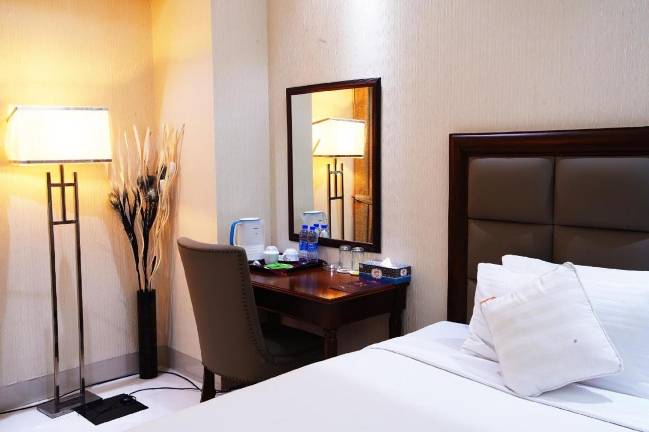 The Royal Paradise Dhaka Luaran gambar